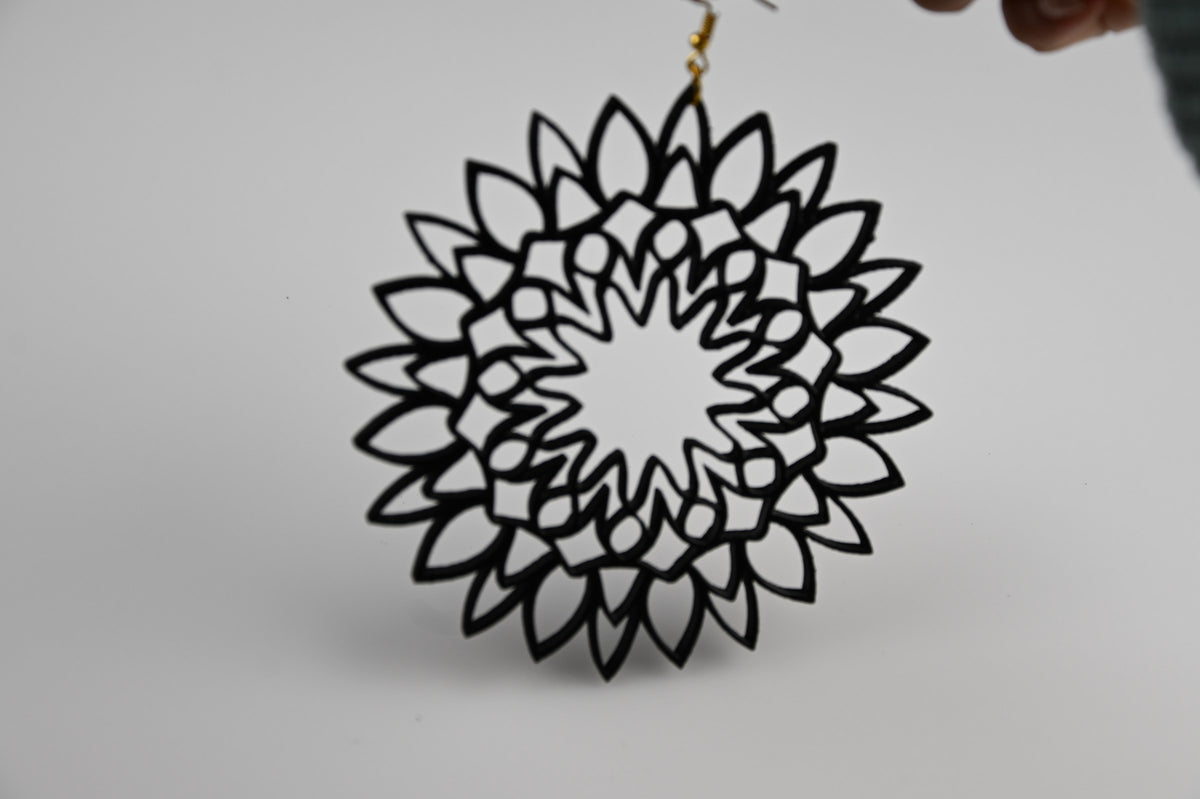 The Large - The Flower Series - Black product photo