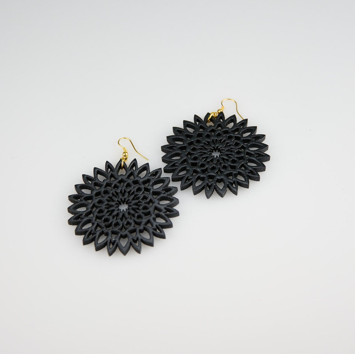 The Small - The Flower Series - Black product photo