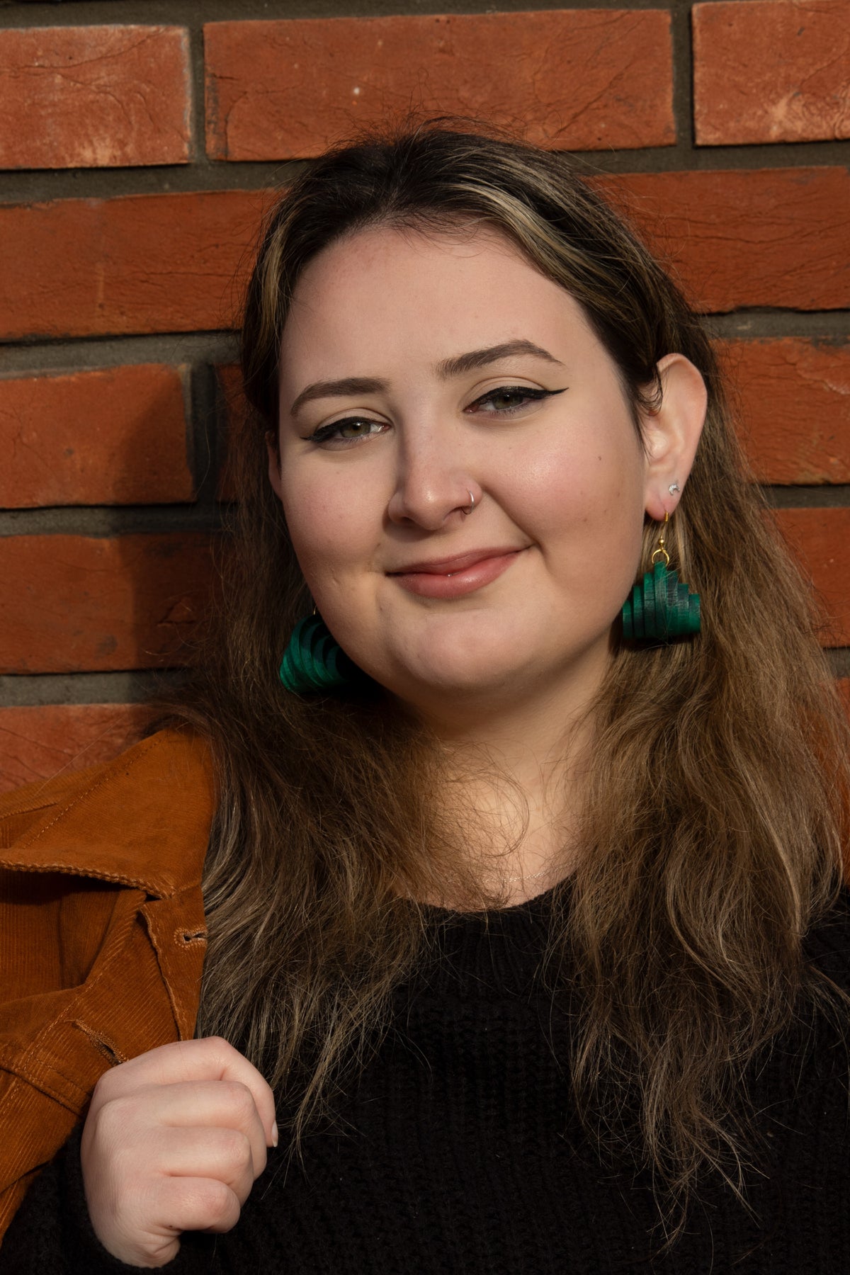 Green Circular TriMirror - Dangle Earrings model