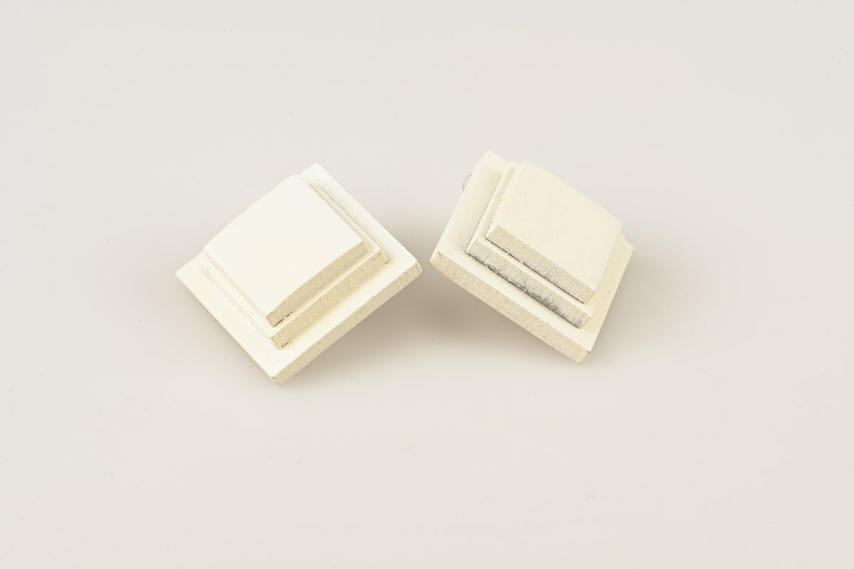 TriSquare - White studio image