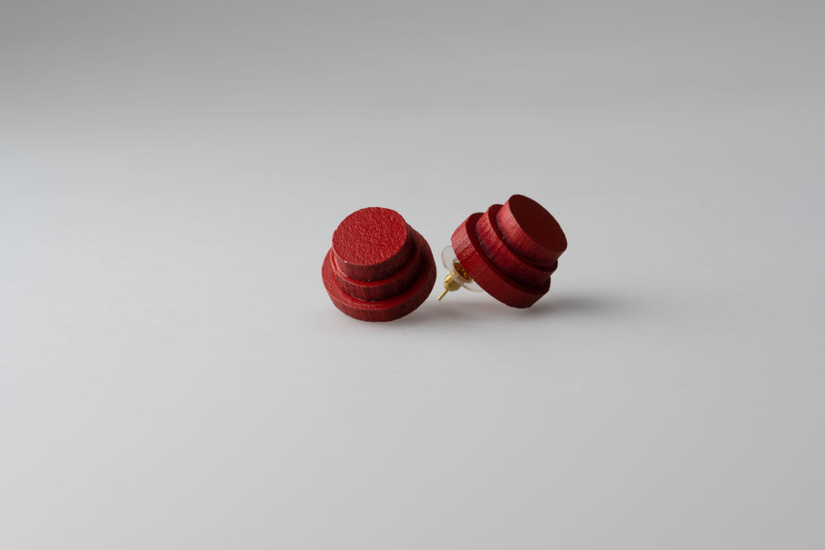 Triune Stud - Red studio image