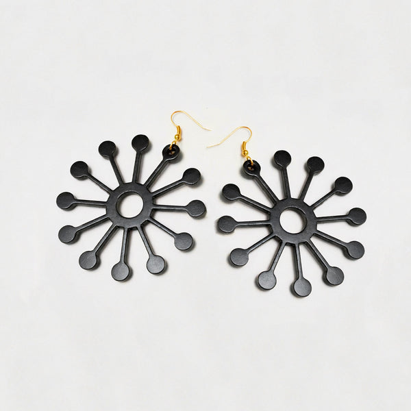 Sun-Rays Earrings - Everything Around Me (Black) - Earrings