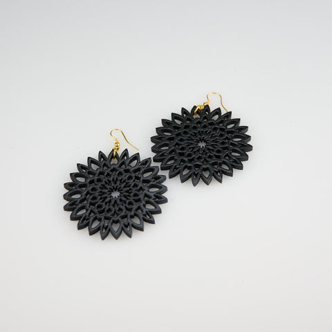 The Small - The Flower Series - Black product photo